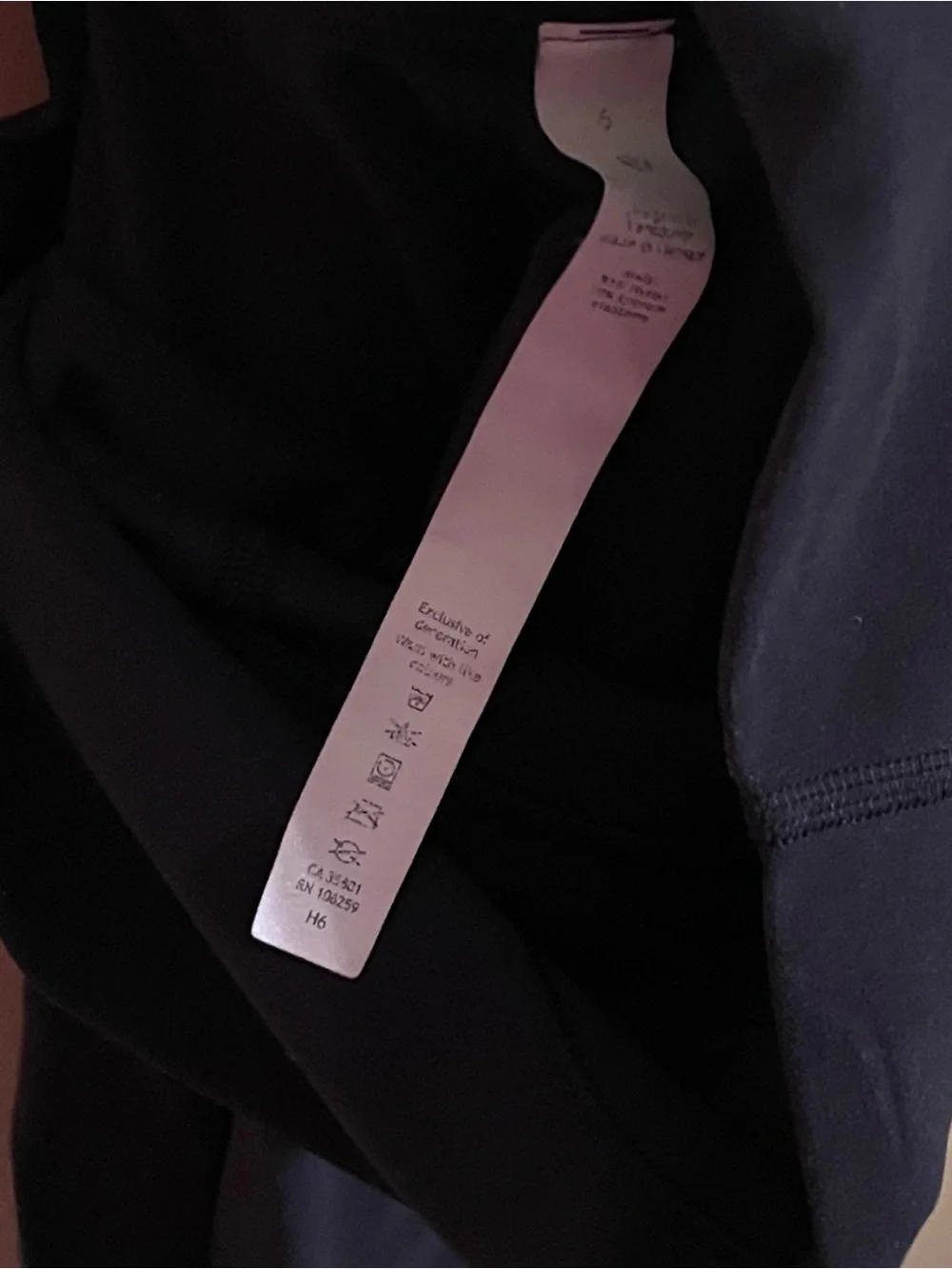 lululemon athletica solid 8” inseam